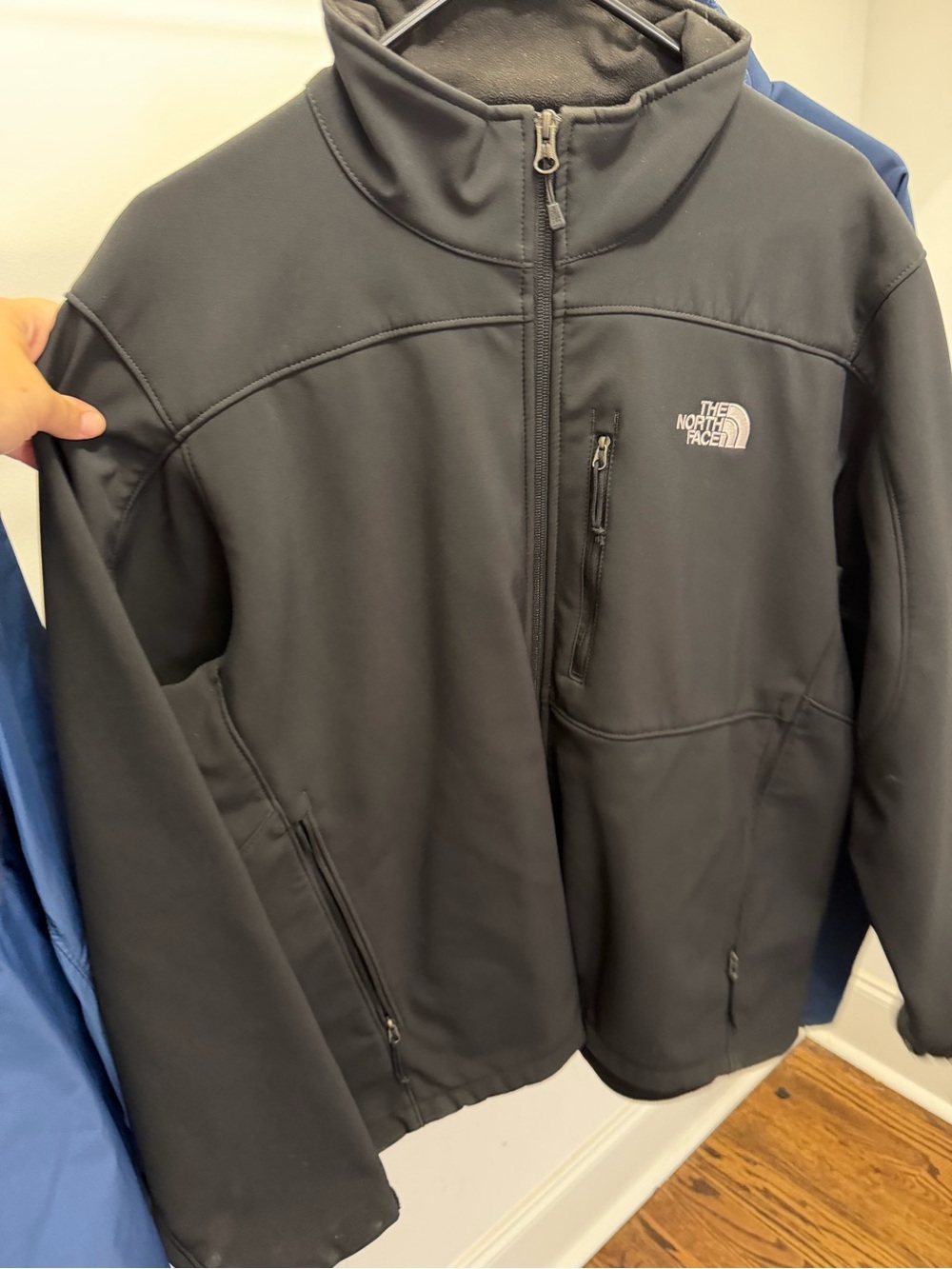L - The North Face Black Men's Softshell Jacket - Full Zip
